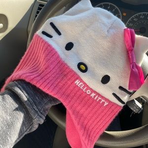 hello kitty beanie